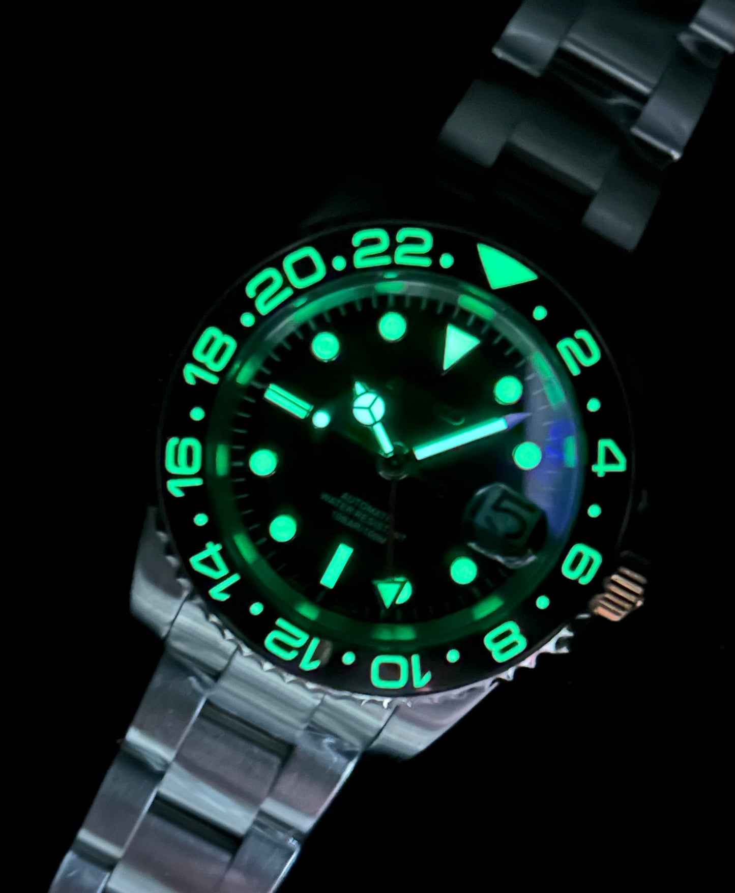 Submariner Style Ceramic Green/Black ’Sprite’ Gmt Bezel Sapphire Crystal 40Mm