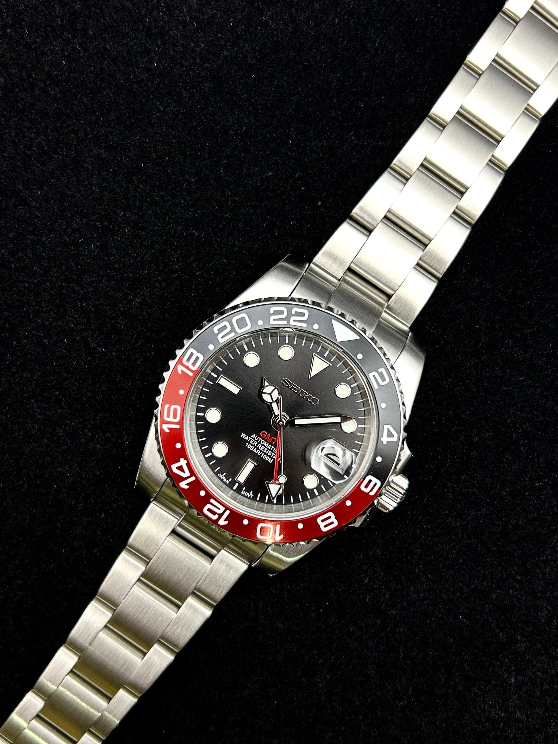 4-Hand Nh34 True Gmt Red/Blackcoke Bezel Sapphire Crystal 40Mm Lume Dial/Hands