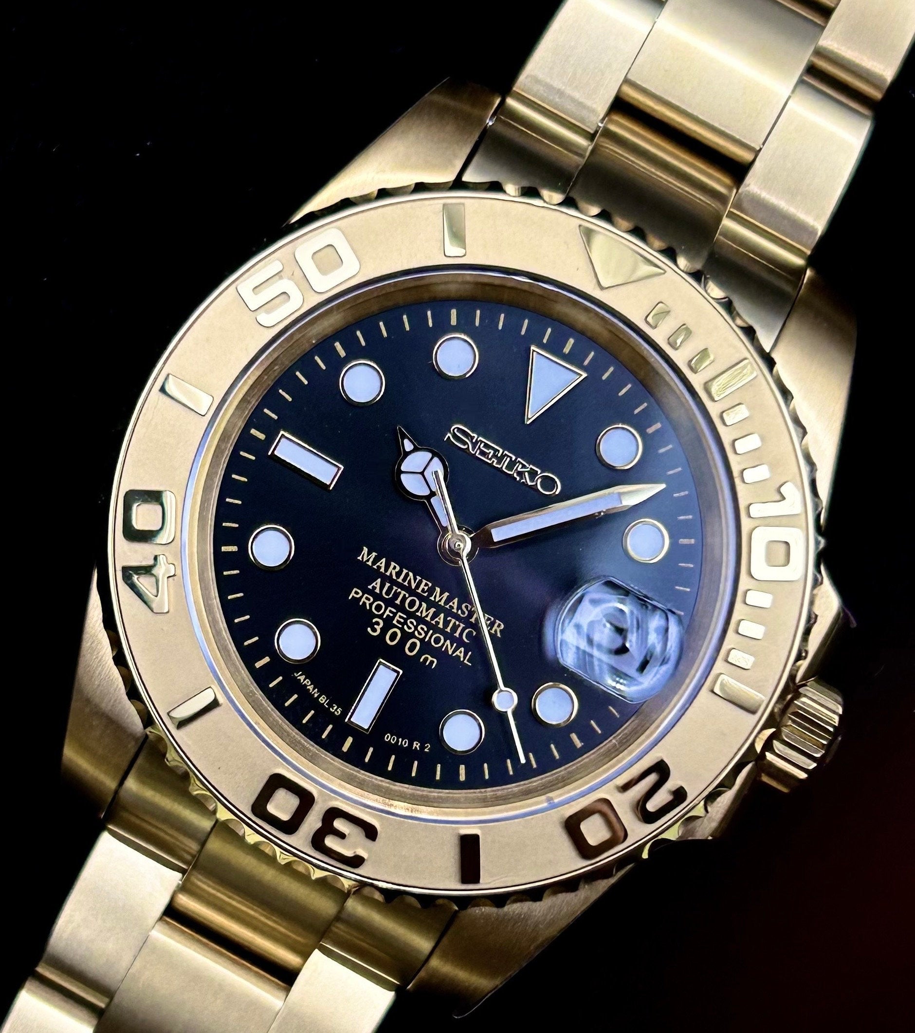 Gold Submariner Style Ceramic Yachtmaster-Style Bezel Sapphire Crystal 40Mm