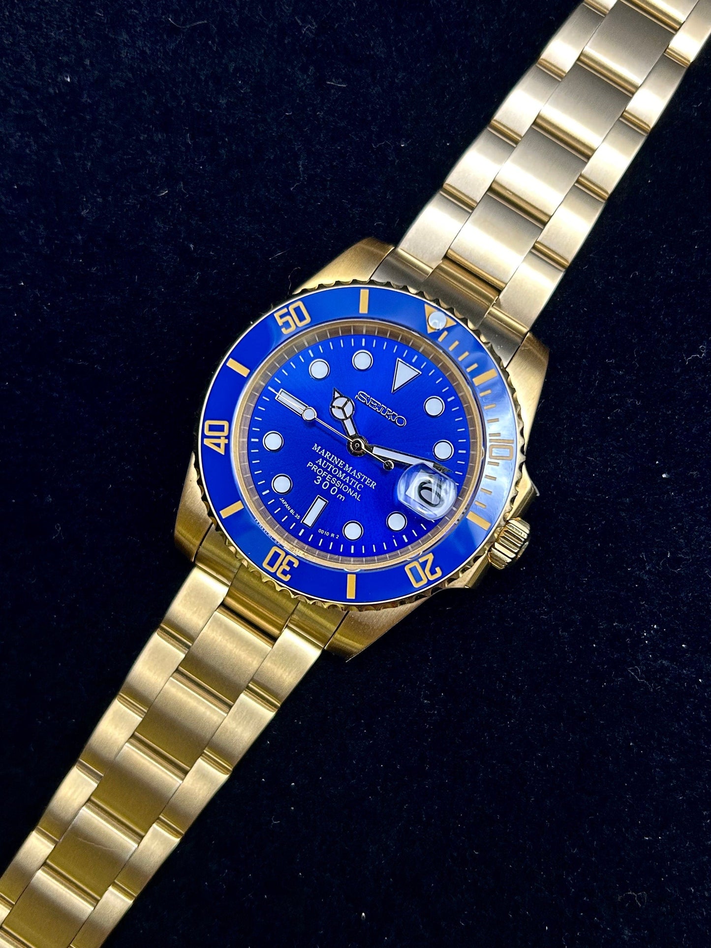 Gold Submariner Style Ceramic Diver Bezel Sapphire Crystal 40Mm Lume Dial/Hands Blue